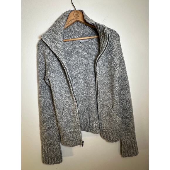 Hollister Co Grey Wool Rabbit Hair Blend Full Zip Sweater - Size Medium - Cozy! - Picture 5 of 6